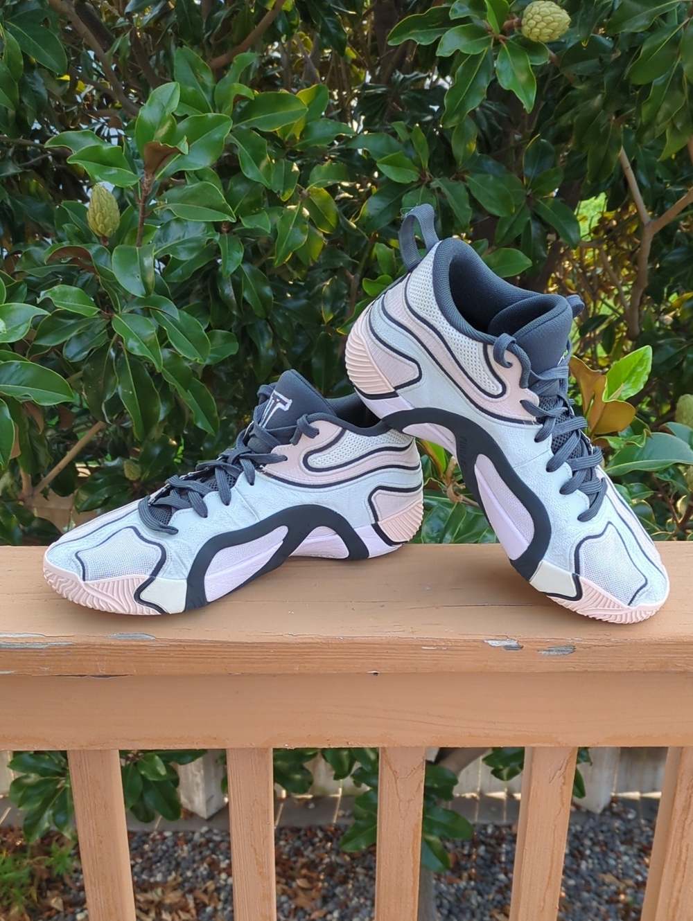 10.5 Jordan Tatum 3 Sneakers